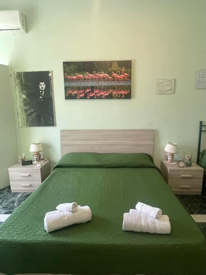 Maya'S Apartment Close To Ballaro Market And Central Station Palermo Exterior foto